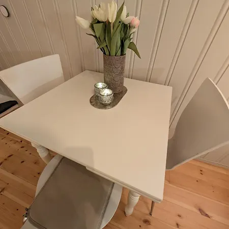 Koselig Kjellerleilighet, Gratis Parkering! 特隆赫姆