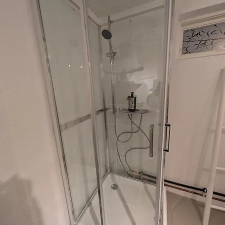 Koselig Kjellerleilighet, Gratis Parkering! * Trondheim