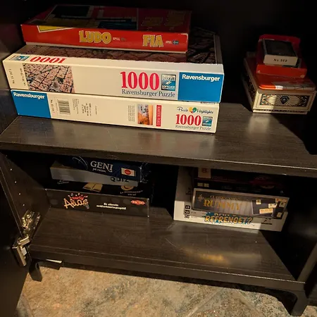 Koselig Kjellerleilighet, Gratis Parkering! Appartement